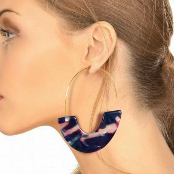 Jewelry - 🌟Host Pick🌟Multi Color Acrylic Hook Earrings